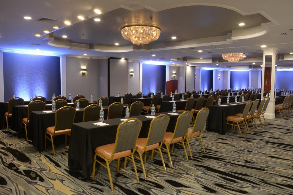 Adria Hotel And Conference Center New York Eksteriør billede